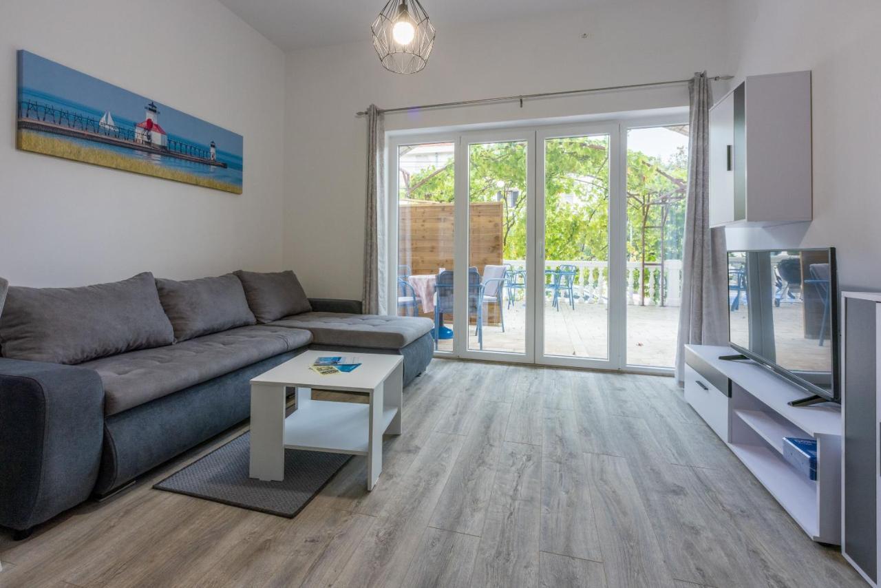 Apartments Ankica Crikvenica Extérieur photo